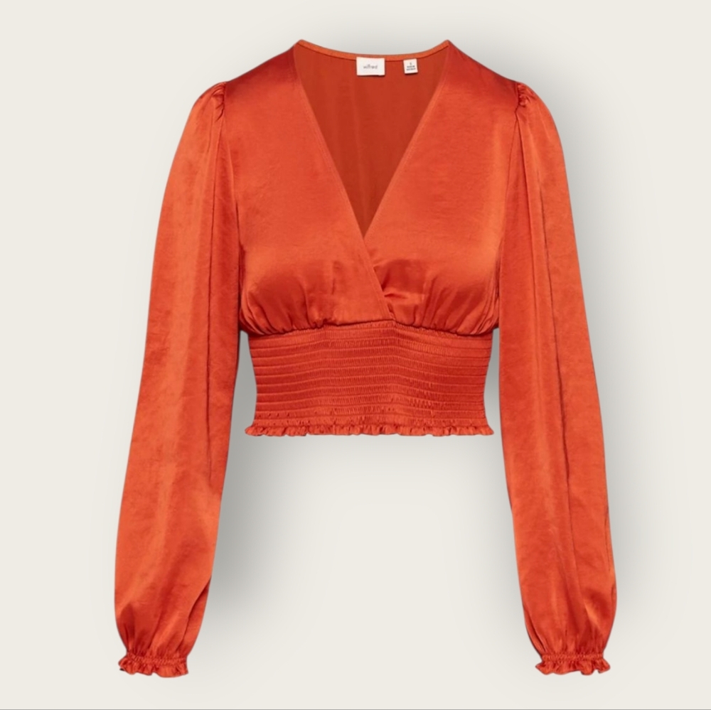 Aritzia Wilfred Wistful Blouse In Revel Red Satin Smocked Surplice Cropped Med - Picture 12 of 12